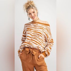 ZEBRA PATTERN MOHAIR KNIT SWEATER CARAMEL